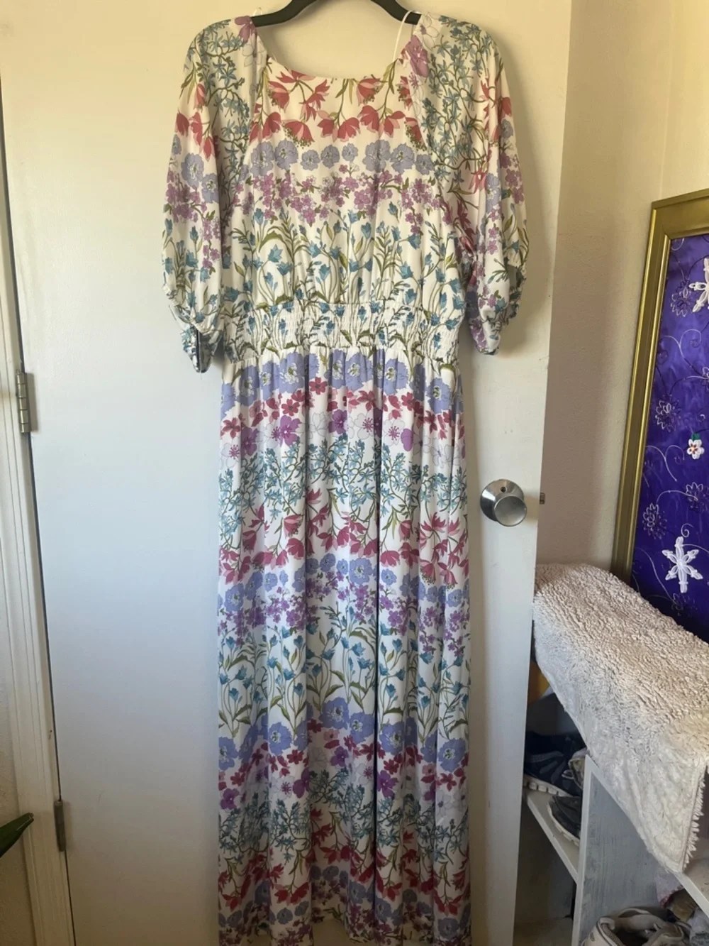 Maison Tara Floral light and airy soft spring maxi dress in ivory and lilac NWT - Picture 9 of 11